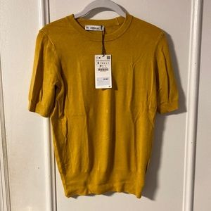 Mustard, short, sleeve sweater